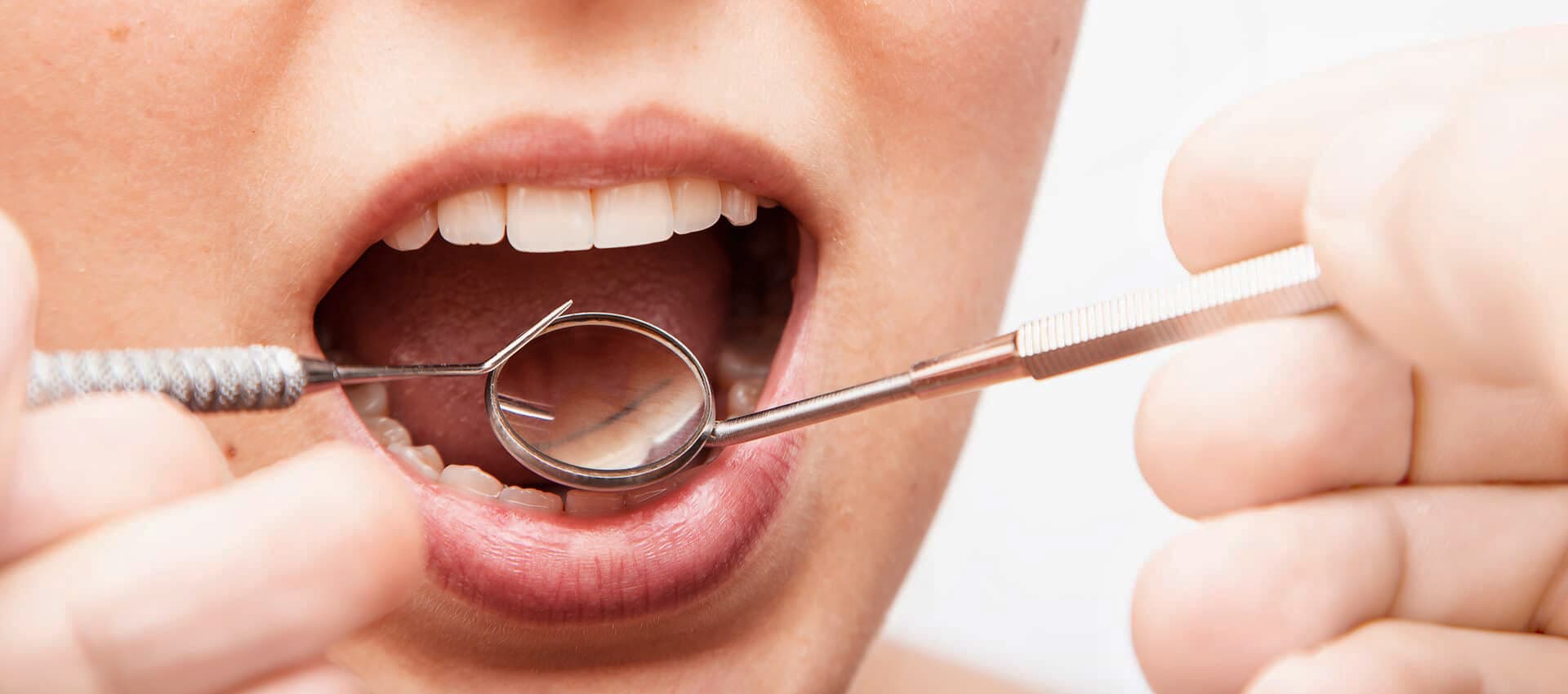 Periodoncia en la clínica del Dr. Iván Regueira Castro