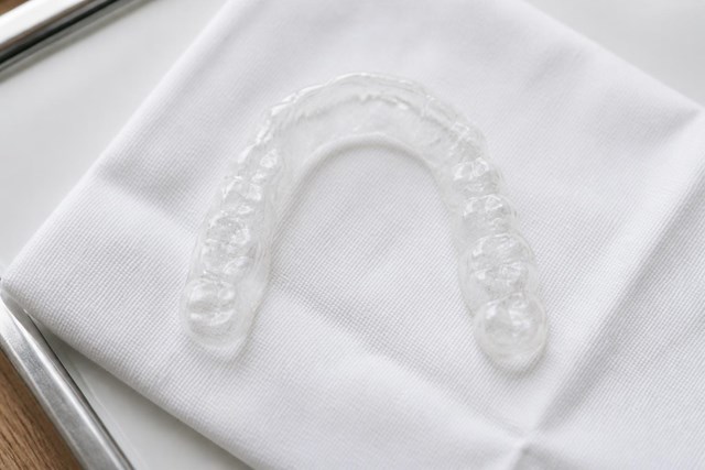 La alternativa invisible a los brackets: Invisalign para adolescentes en Ortigueira - Imagen 1